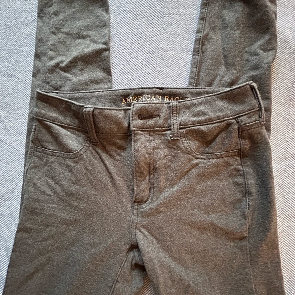 American Eagle Outfitters Size 2 Stretch jeggings